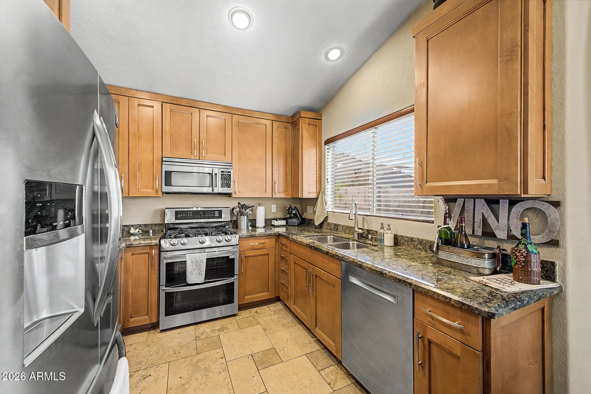 173 West Smoke Tree Road Gilbert, AZ 85233 - Photo 14 of 44 15 Smoke Tree