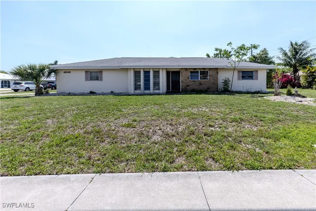 $260,000 | 4646 Palm Tree Boulevard, Cape Coral, FL 33904