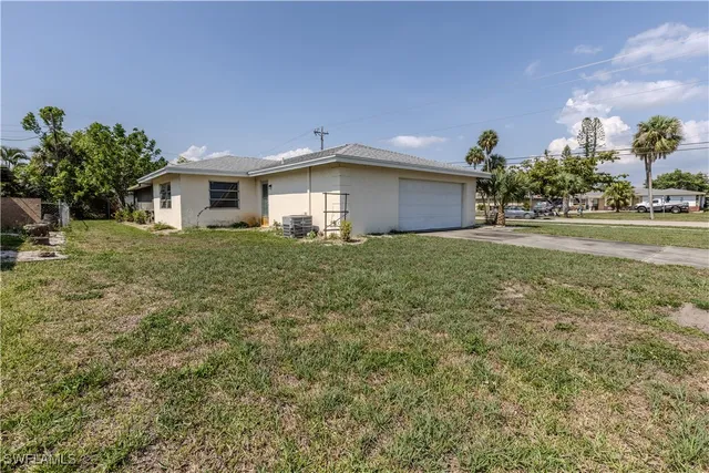 $260,000 | 4646 Palm Tree Boulevard, Cape Coral, FL 33904