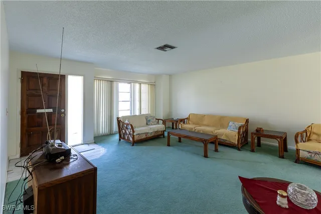 $260,000 | 4646 Palm Tree Boulevard, Cape Coral, FL 33904