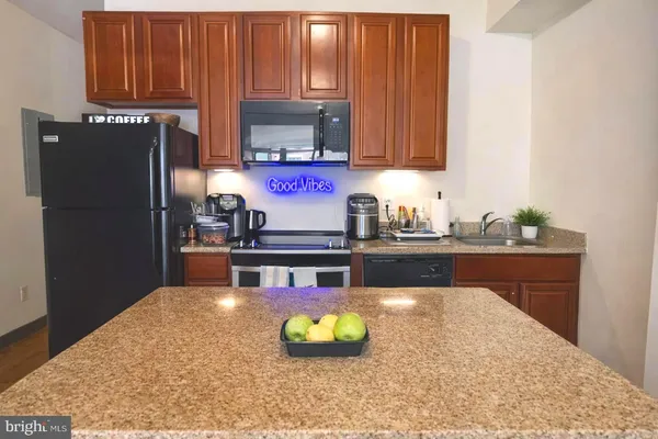 $2,100 | 1829 North Bouvier Street, Unit B, Philadelphia, PA 19121