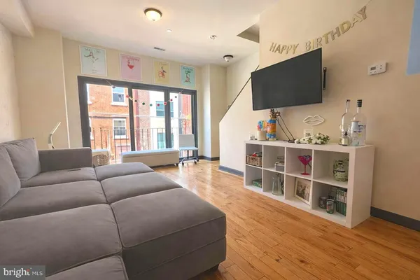 $2,100 | 1829 North Bouvier Street, Unit B, Philadelphia, PA 19121