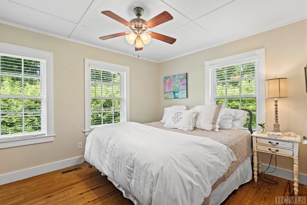 278 Upper Lake Road Highlands, NC 28741 - Photo 17 of 36 Gallery Image 17
