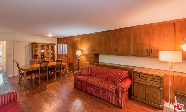 $1,450,000 | 960 Crestview Drive, Pasadena, CA 91107