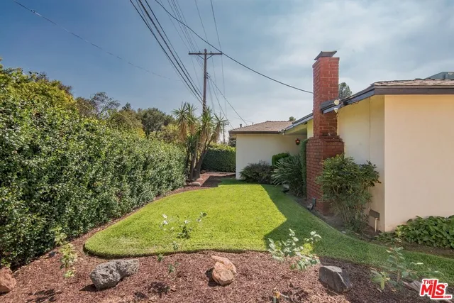 $1,450,000 | 960 Crestview Drive, Pasadena, CA 91107