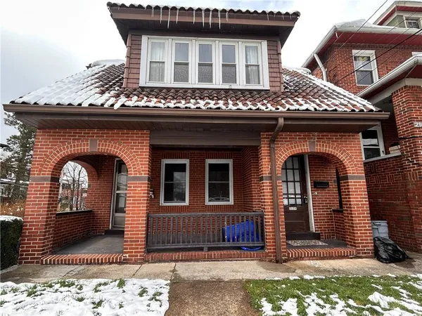 $2,400 | 2150 Wightman Street, Pittsburgh, PA 15217