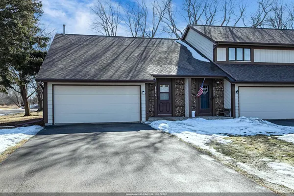 $189,900 | 2895 West 4th Street, Unit 2A, Appleton, WI 54914