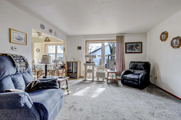 $189,900 | 2895 West 4th Street, Unit 2A, Appleton, WI 54914