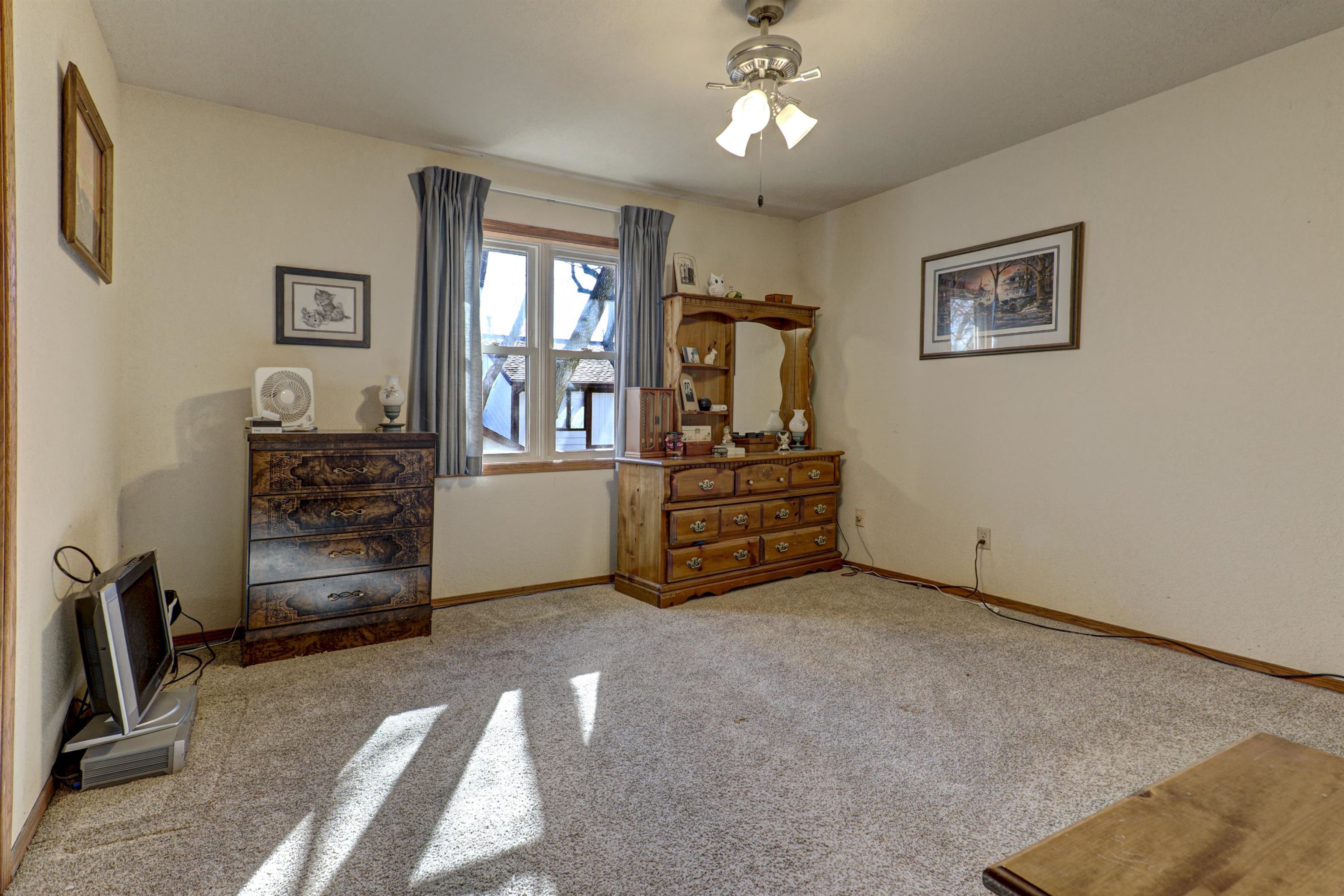2895 West 4th Street, Unit 2A Appleton, WI 54914 - Photo 21 of 37