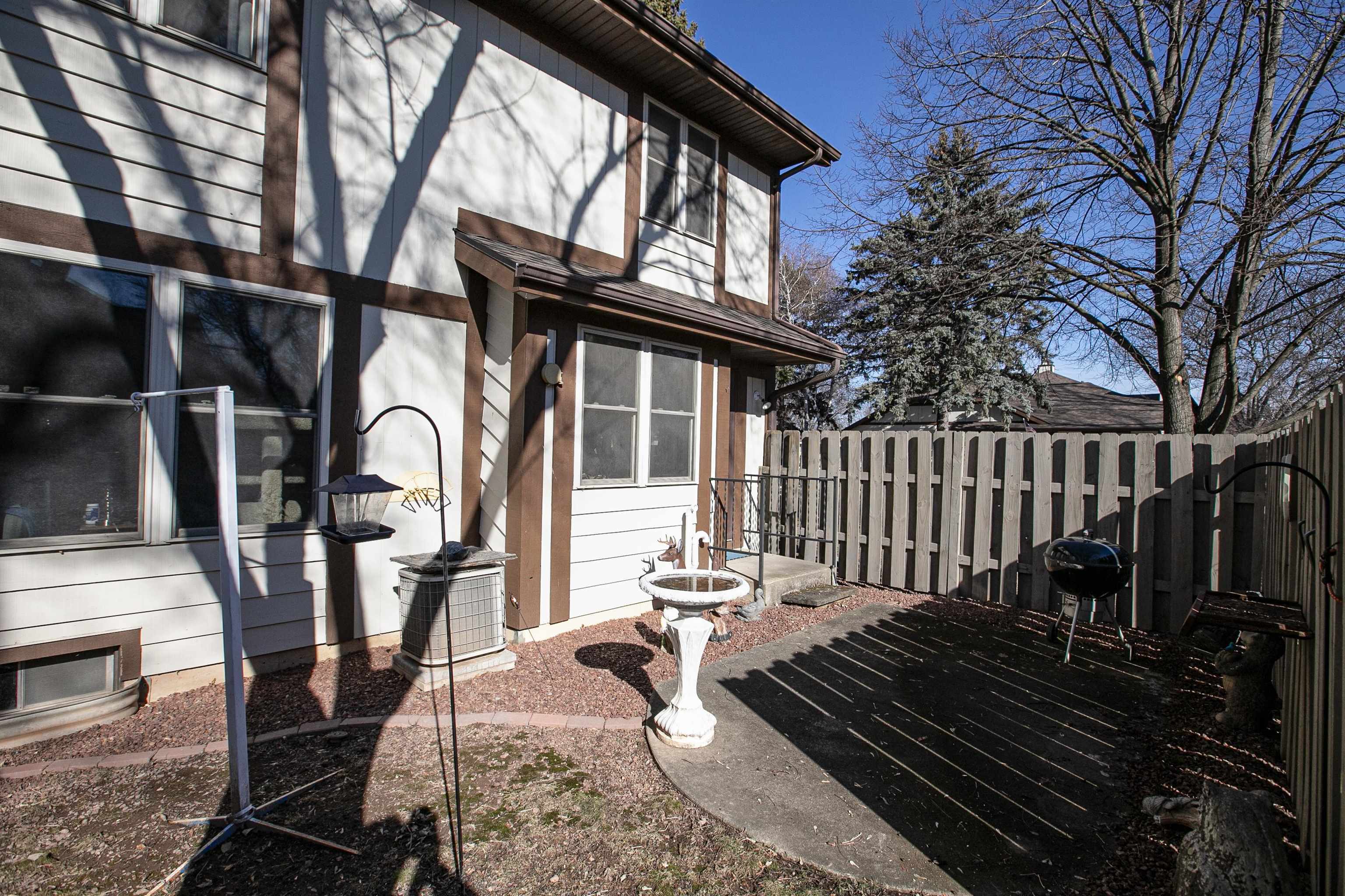 2895 West 4th Street, Unit 2A Appleton, WI 54914 - Photo 7 of 37