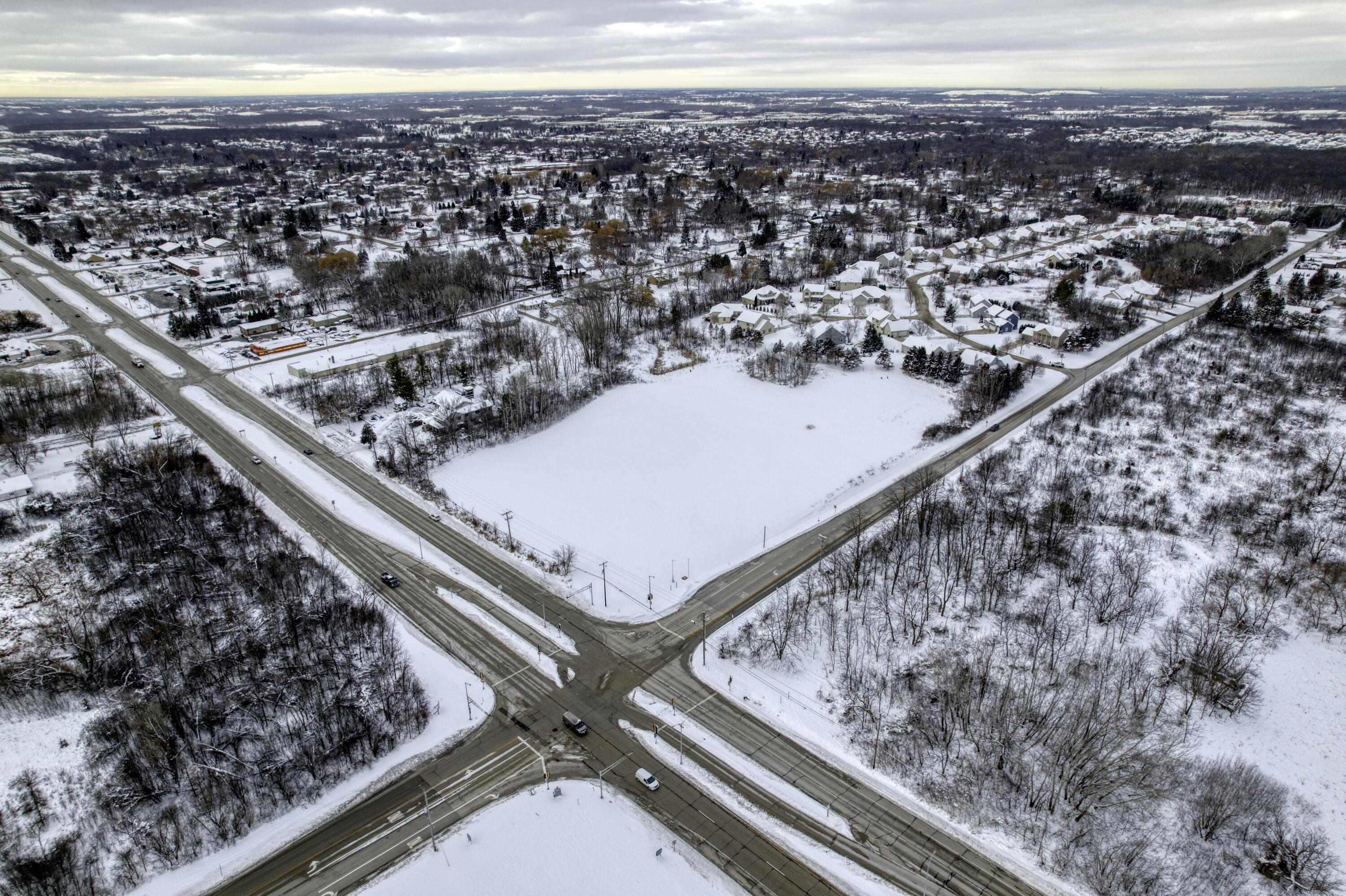 2707 West Puetz Road Franklin, WI 53132 - Photo 5 of 9 DJI_0206_edit (2)