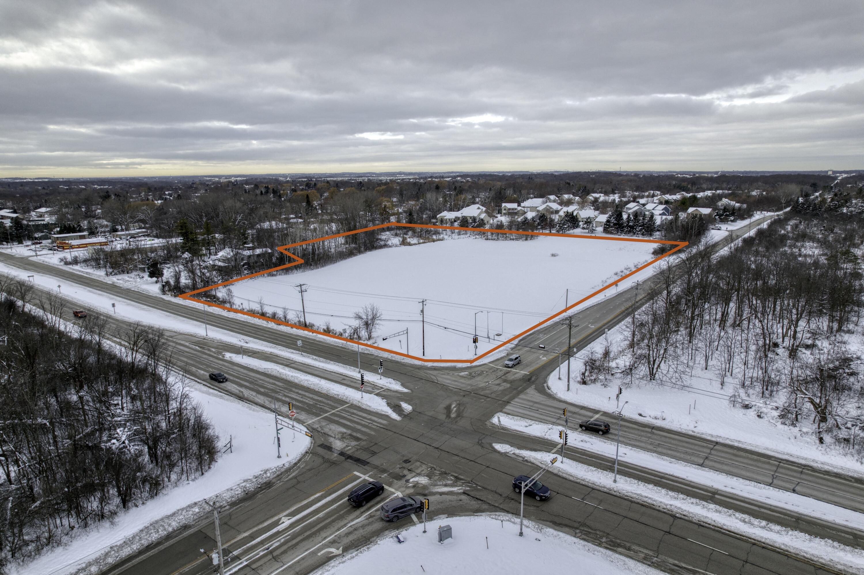 2707 West Puetz Road Franklin, WI 53132 - Photo 7 of 9 DJI_0208_edit (1)