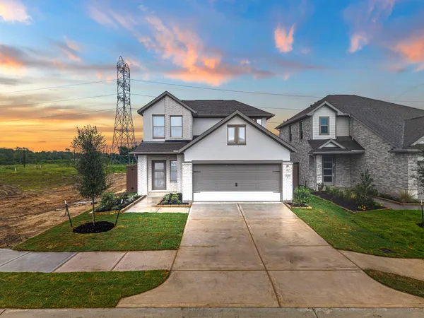 $304,580 | 13211 Padre Bay Lane, Rosharon, TX 77583