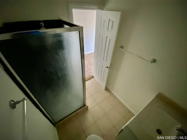 an empty room with closet