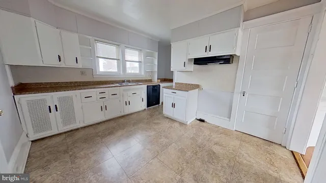 $1,375 | 2513 West Market Street, York, PA 17404