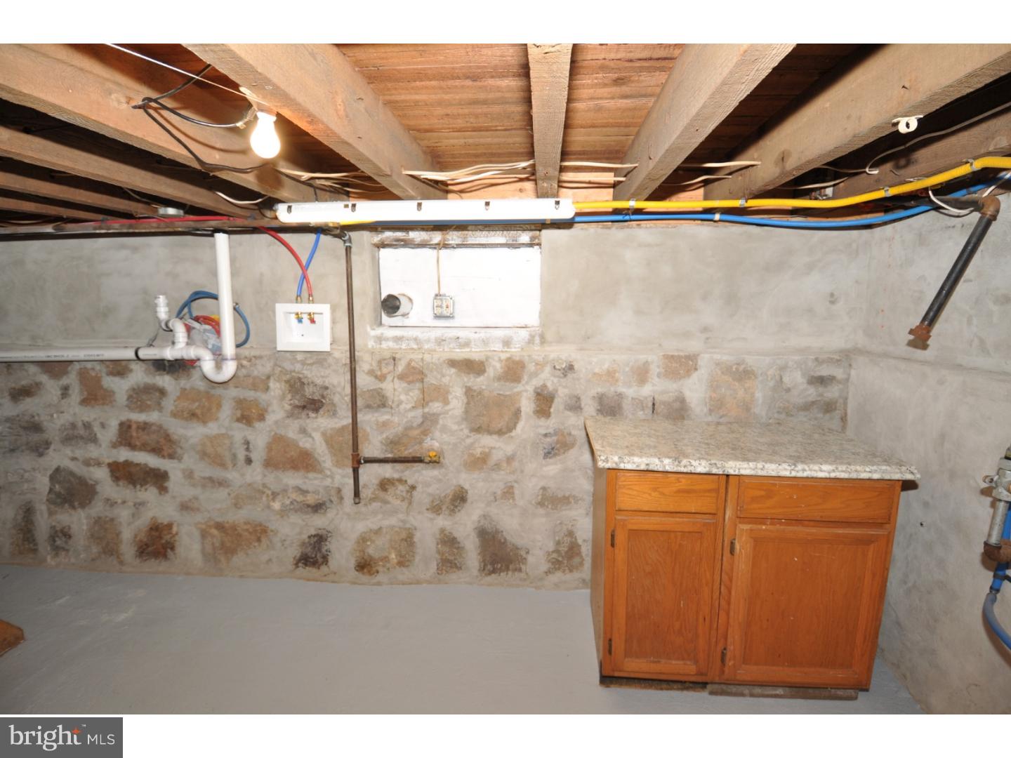 480 Delaware Avenue Roebling, NJ 08554 - Photo 20 of 25 Laundry Room