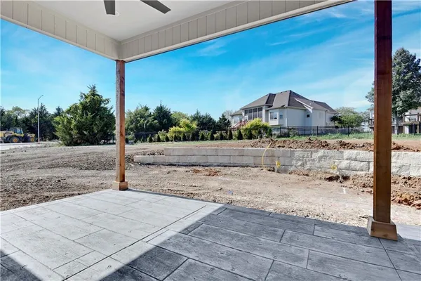 $730,350 | 9836 Shady Bend Road, Lenexa, KS 66227