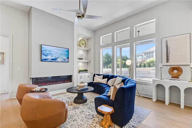 $711,750 | 9836 Shady Bend Road, Lenexa, KS 66227