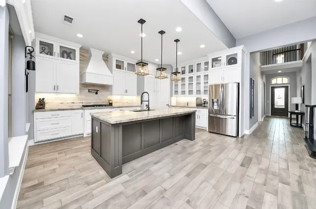 $549,000 | 29630 Kynndal Shore Drive, Spring, TX 77386