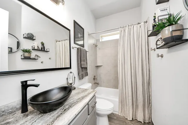 $549,000 | 29630 Kynndal Shore Drive, Spring, TX 77386