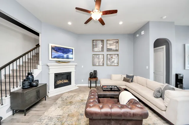 $549,000 | 29630 Kynndal Shore Drive, Spring, TX 77386