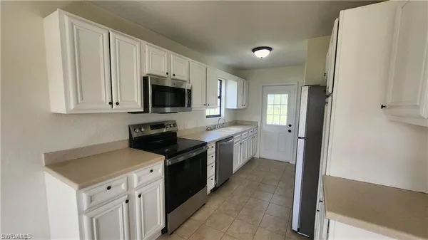 $1,495 | 3820 20th Street West, Lehigh Acres, FL 33971