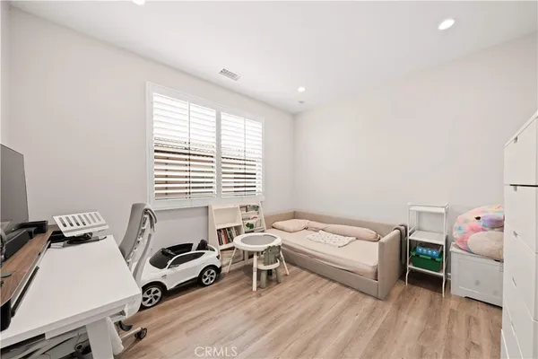 $1,128,000 | 134 Canvas, Irvine, CA 92620