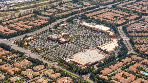 $1,128,000 | 134 Canvas, Irvine, CA 92620