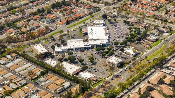 $1,128,000 | 134 Canvas, Irvine, CA 92620