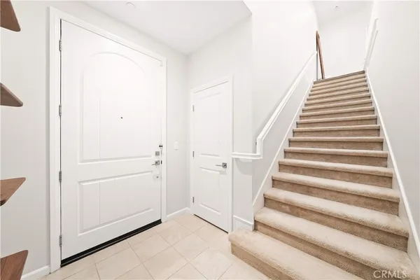 $1,128,000 | 134 Canvas, Irvine, CA 92620