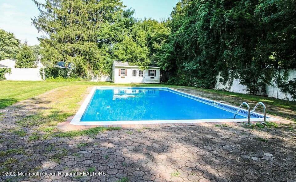 524 Lloyd Road Matawan, NJ 07747 - Photo 20 of 25 Screenshot 2022-12-04 105731