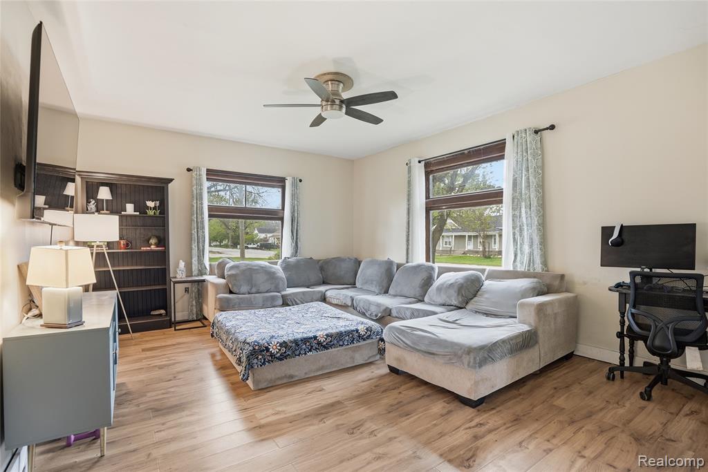 6339 Denton Road Belleville, MI 48111 - Photo 20 of 64