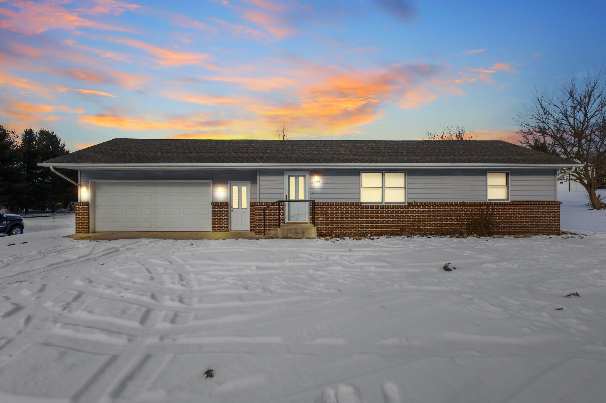 6850 West 1000 North Demotte, IN 46310 - Photo 2 of 13 2048x1365