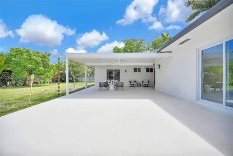 $1,399,000 | 8405 Southwest 144th Street, Palmetto Bay, FL 33158