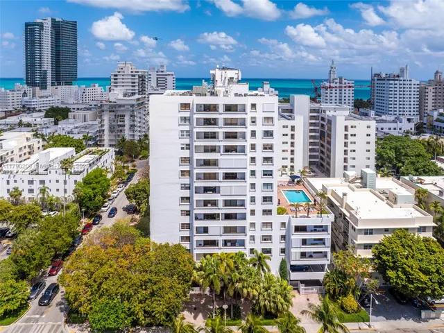 $621,000 | 1775 Washington Avenue, Unit 11C, Miami Beach, FL 33139
