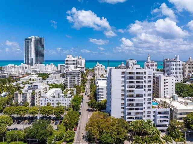 $621,000 | 1775 Washington Avenue, Unit 11C, Miami Beach, FL 33139
