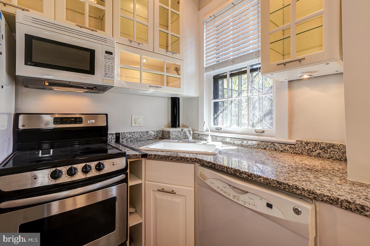 3120 R Street Northwest, Unit 109 Washington, DC 20007 - Photo 15 of 33 Gallery Image 15