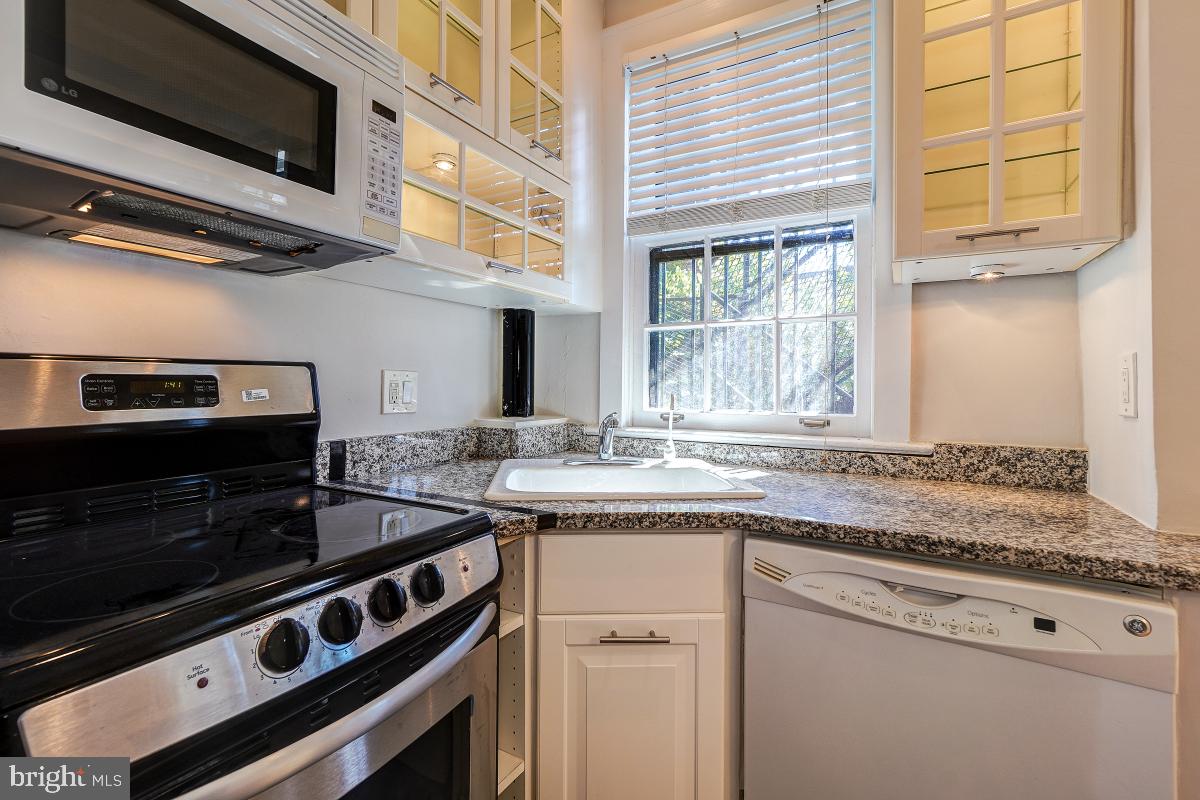 3120 R Street Northwest, Unit 109 Washington, DC 20007 - Photo 16 of 33 Gallery Image 16