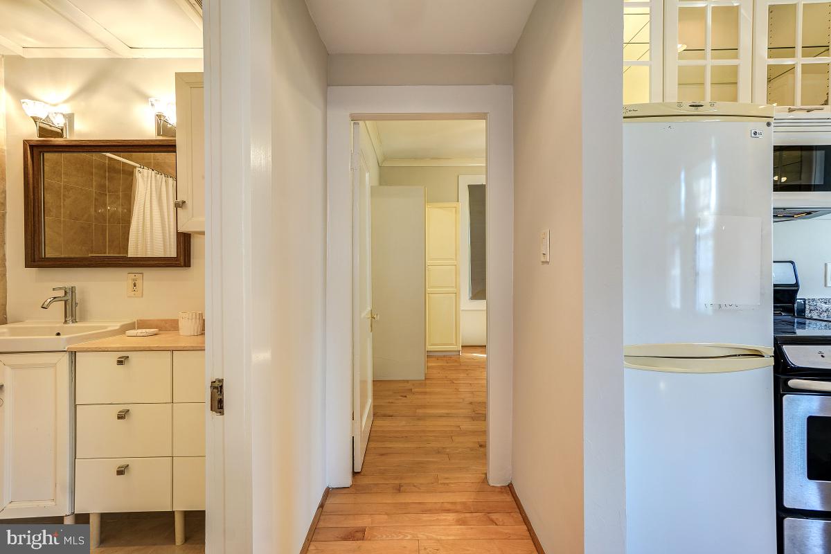 3120 R Street Northwest, Unit 109 Washington, DC 20007 - Photo 19 of 33 Gallery Image 19