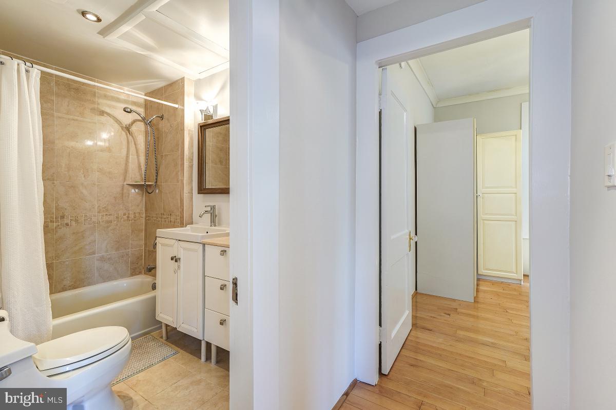 3120 R Street Northwest, Unit 109 Washington, DC 20007 - Photo 21 of 33 Gallery Image 21