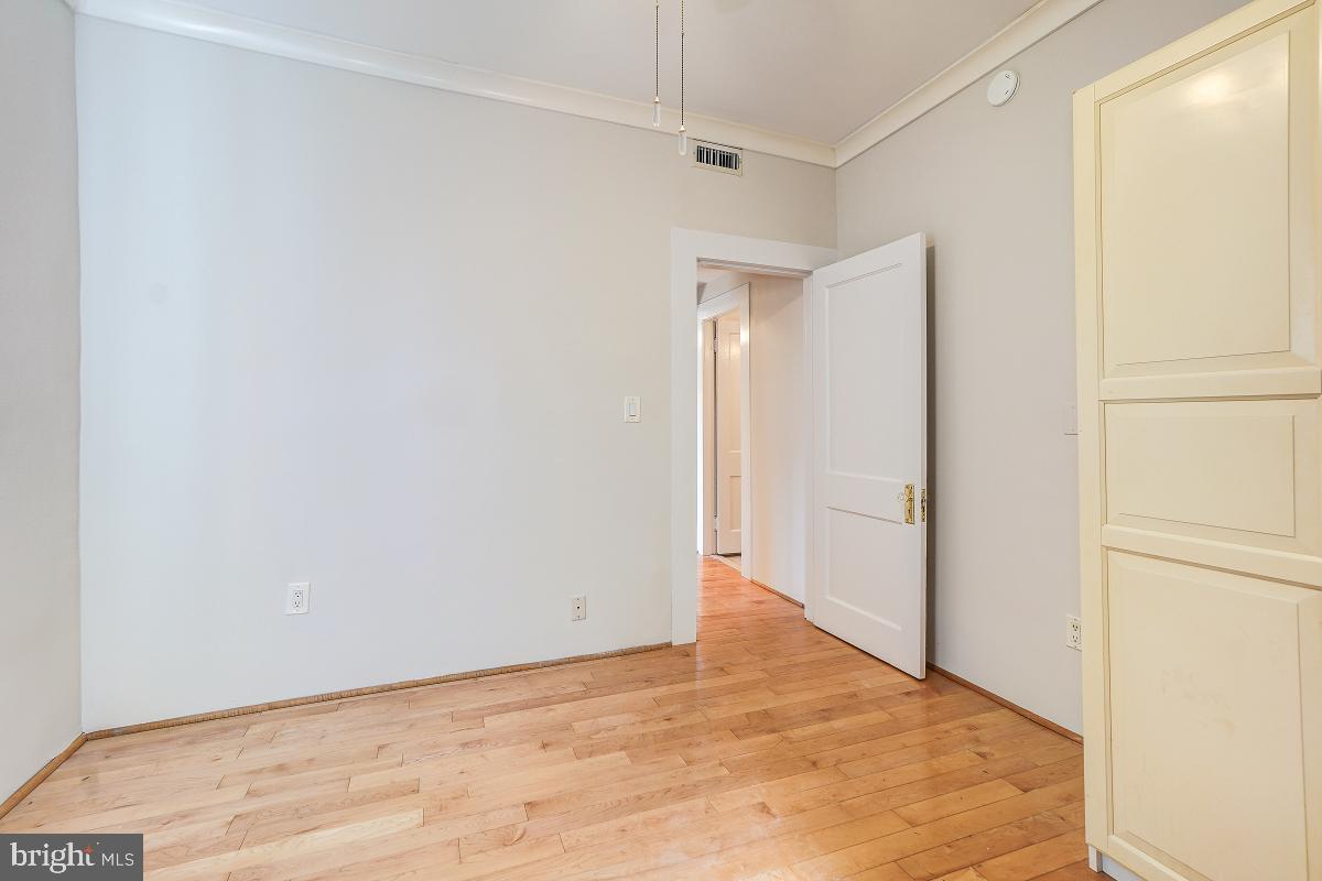 3120 R Street Northwest, Unit 109 Washington, DC 20007 - Photo 26 of 33 Gallery Image 26