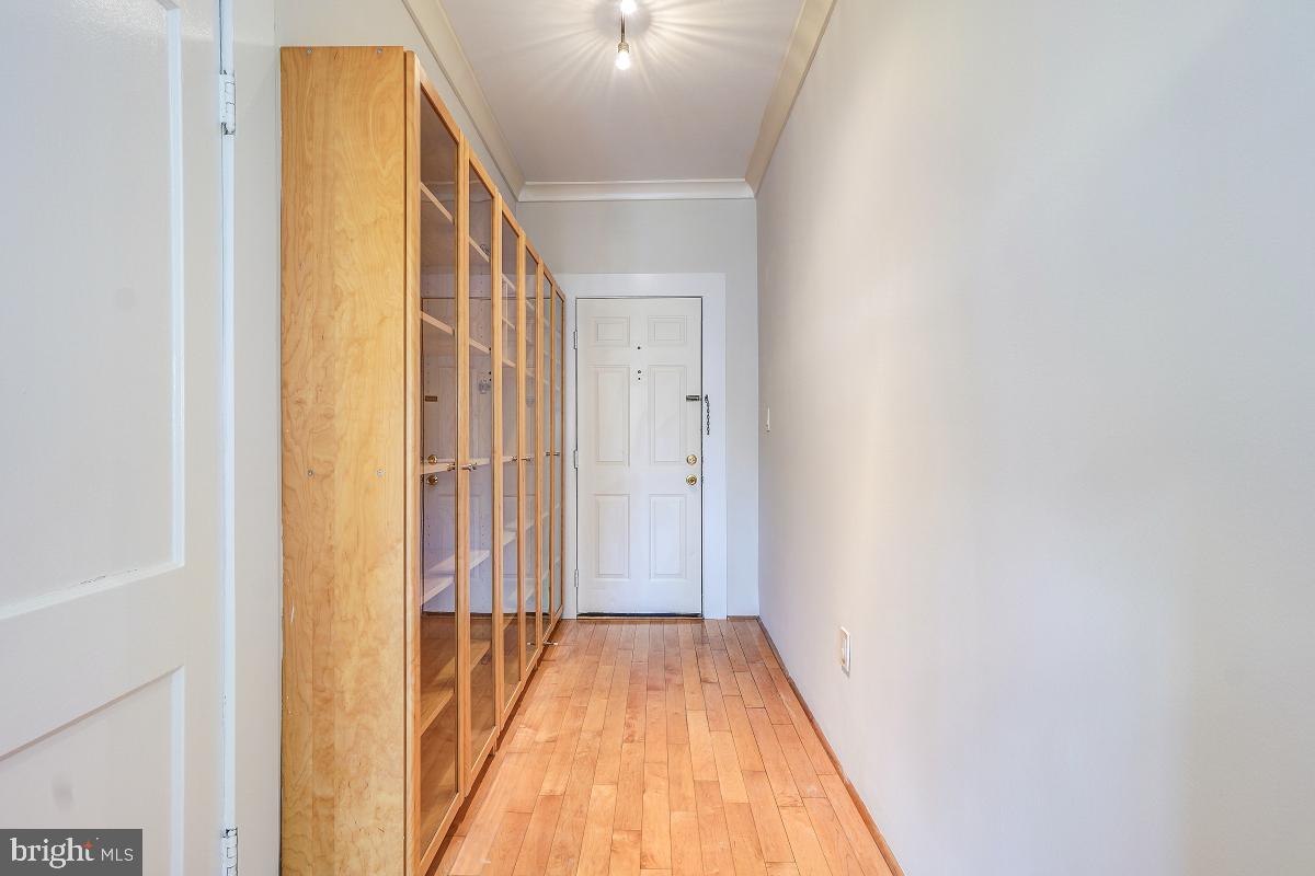 3120 R Street Northwest, Unit 109 Washington, DC 20007 - Photo 6 of 33 Gallery Image 6