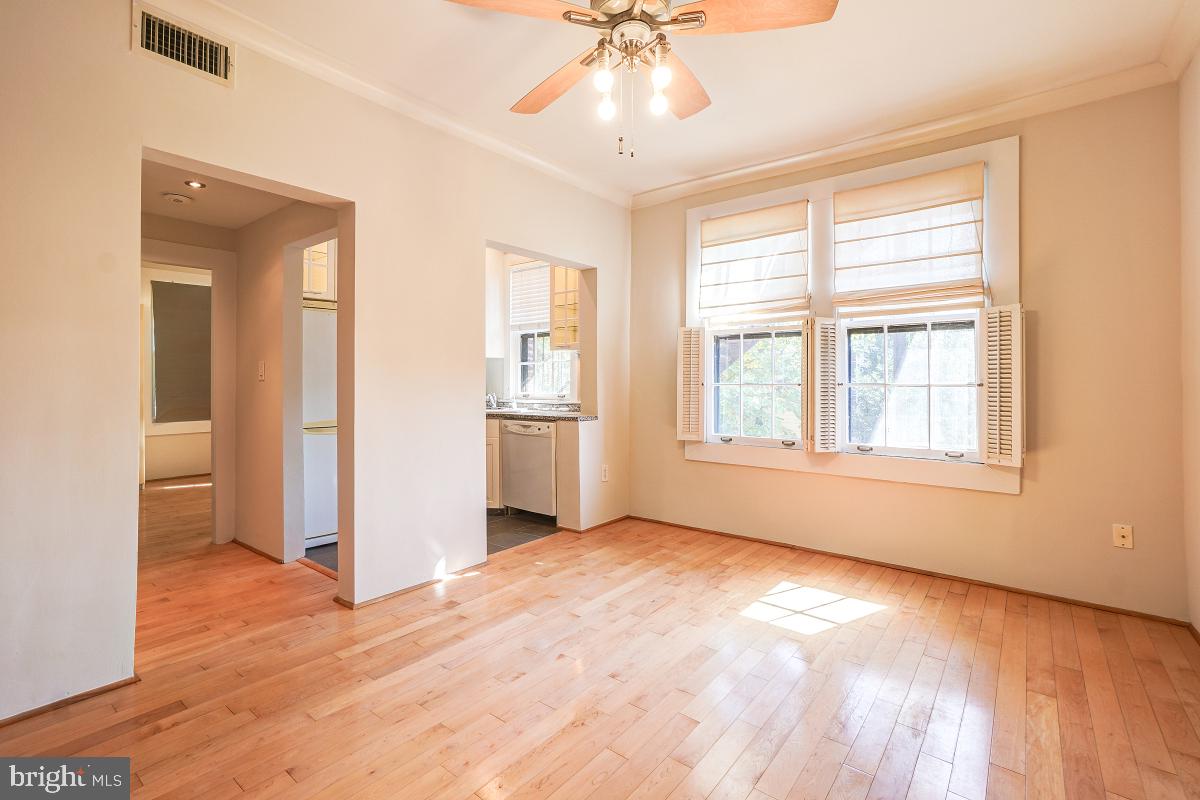 3120 R Street Northwest, Unit 109 Washington, DC 20007 - Photo 10 of 33 Gallery Image 10