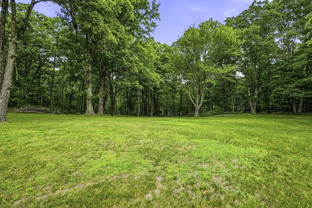 236 Mendon Street Upton, MA 01568 - Photo 37 of 41