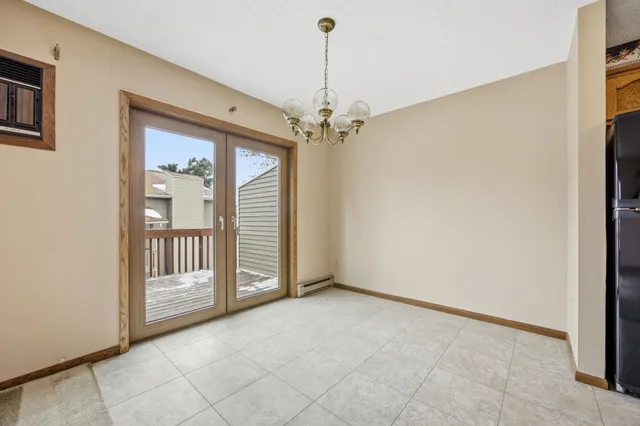 $250,000 | 22 Fremont Drive South, Fargo, ND 58103