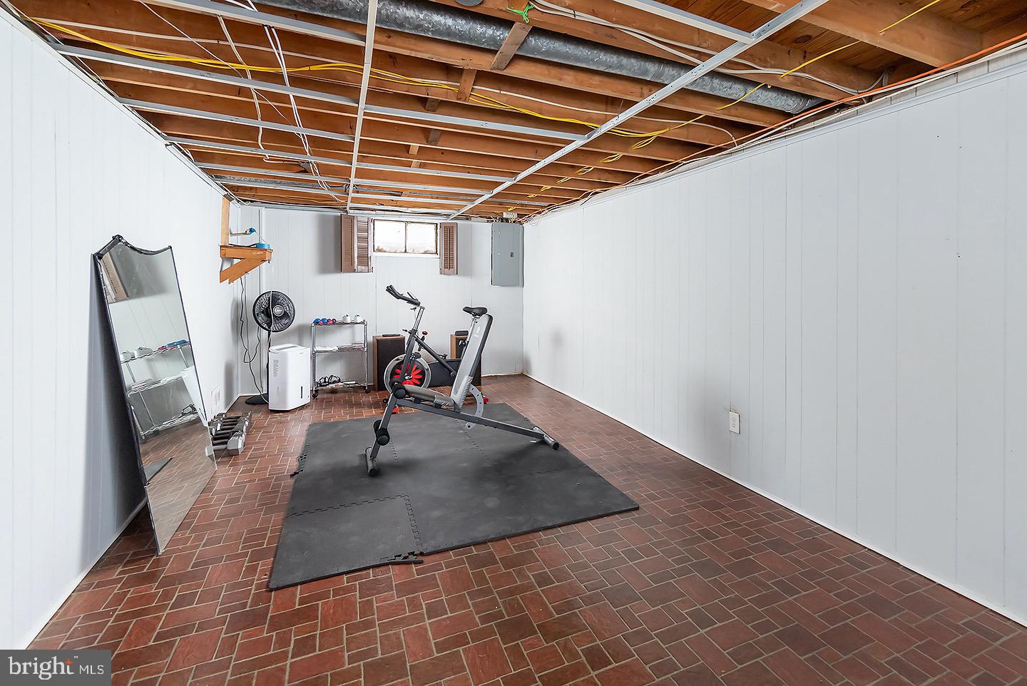 1649 Red Oak Road Williamstown, NJ 08094 - Photo 17 of 24 Gallery Image 17