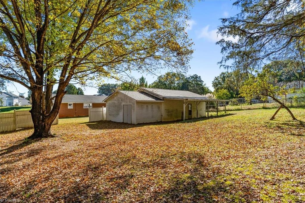 310 Stewart Road Southeast Winston-Salem, NC 27107 - Photo 37 of 50