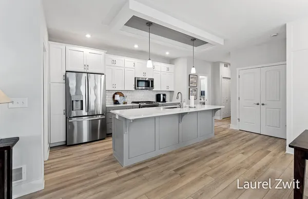 $718,000 | 406 West Leland Drive, Whitehall, MI 49461