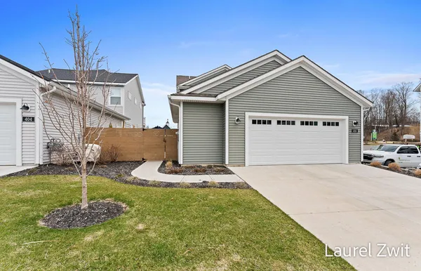 $718,000 | 406 West Leland Drive, Whitehall, MI 49461