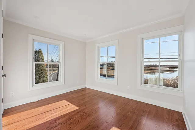 $1,650,000 | 201 Water Street, Guilford, CT 06437